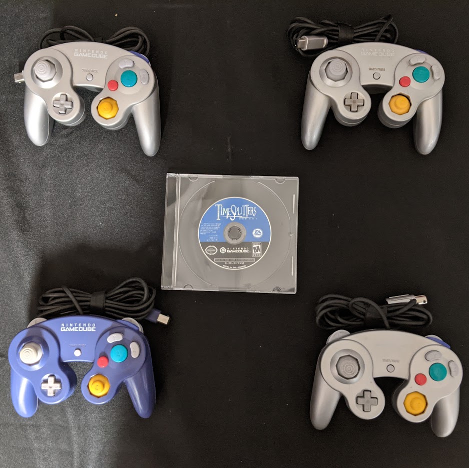 MinusWorldGames's tweet photo. Here's a couple of items just for you. Take a good look. #nintendo #gamecube #wii #monsterhunter #timesplitters #sonic #bomberman #linerider #smurfs #retrogaming #minusworld https://t.co/pnDbyAF5F6