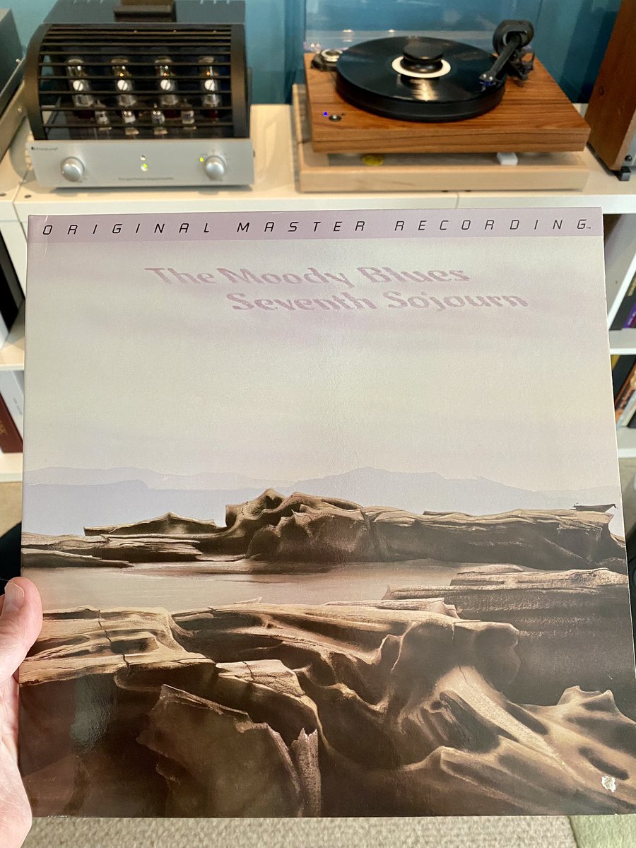Spinning some Moody Blues for #mofimonday - “Seventh Sojourn” was originally released in 1972. This Mobile Fidelity pressing came out in 1984 and sounds very nice

<a href="/mofisoundlab/">Mobile Fidelity Sound Lab</a> #themoodyblues #vinylrecords <a href="/RockSolidShow/">RockSolid</a>