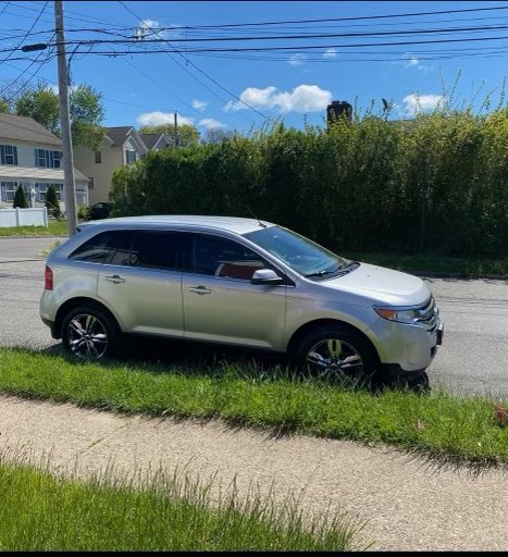 mufazsa_'s tweet photo. CAR STOLEN in Bridgeport. PLEASE RETWEET &amp; contact me if seen!! https://t.co/TdFXRGQdMe
