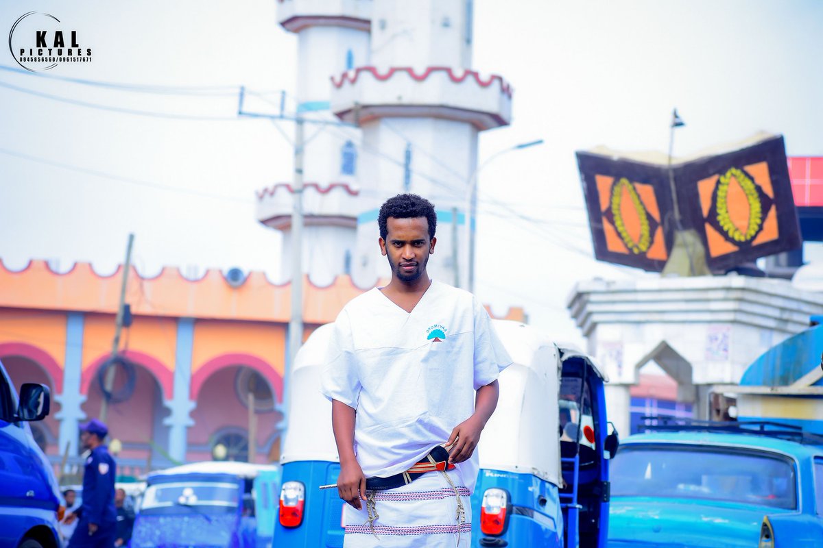 HararghePicture's tweet photo. #Harargichaa

Hararghe #Hararge #Mensur_Naser 
#harar #Ethiopia #Oromtichaa #viral2023 https://t.co/hOJBbi6wED