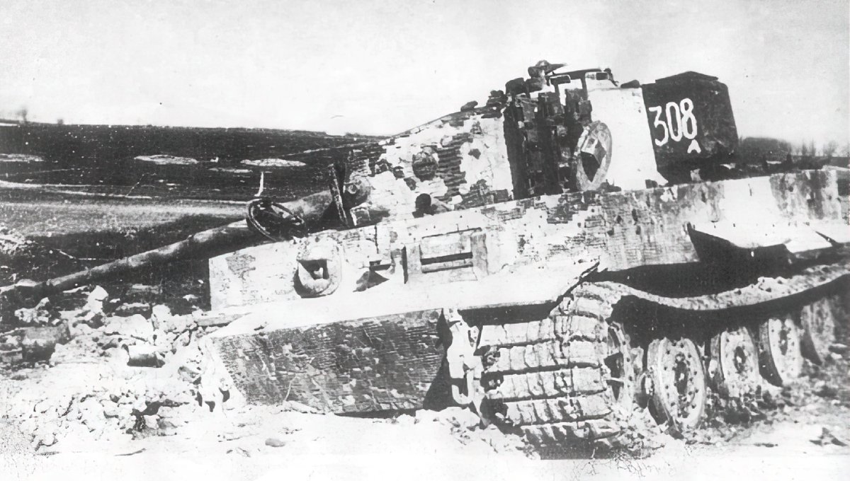 The Exotic Mr. Winters / Azur Lane Academy on Twitter "RT Tank