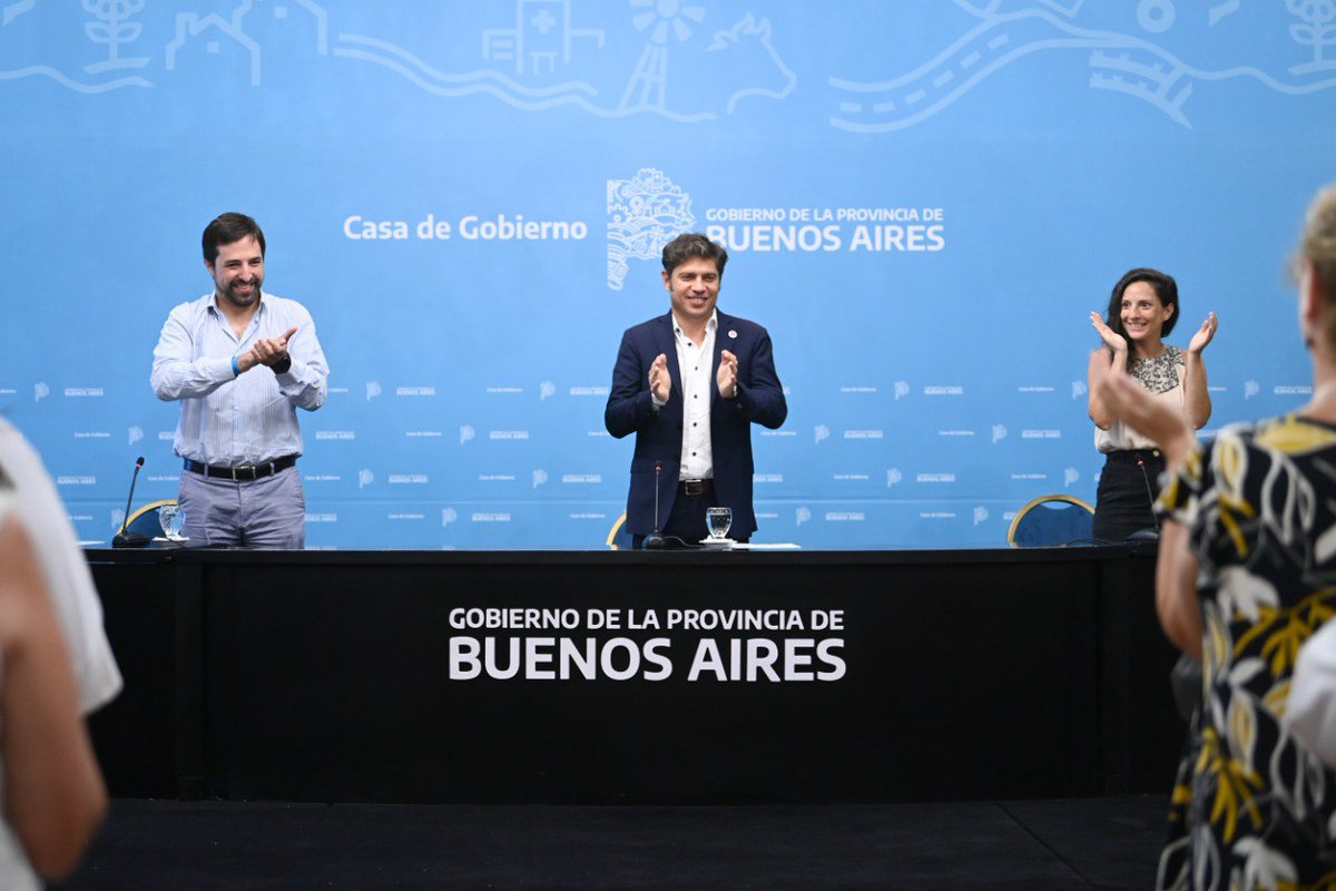 BAProvincia's tweet photo. Ley para el ejercicio de la instrumentación quirúrgica🩺

El gobernador @kicillofok presentó la reglamentación de la ley 14.865 que incorpora a los trabajadores a la Carrera Profesional Hospitalaria garantizando sus derechos como profesionales de la salud. https://t.co/AxXr8zQo8o