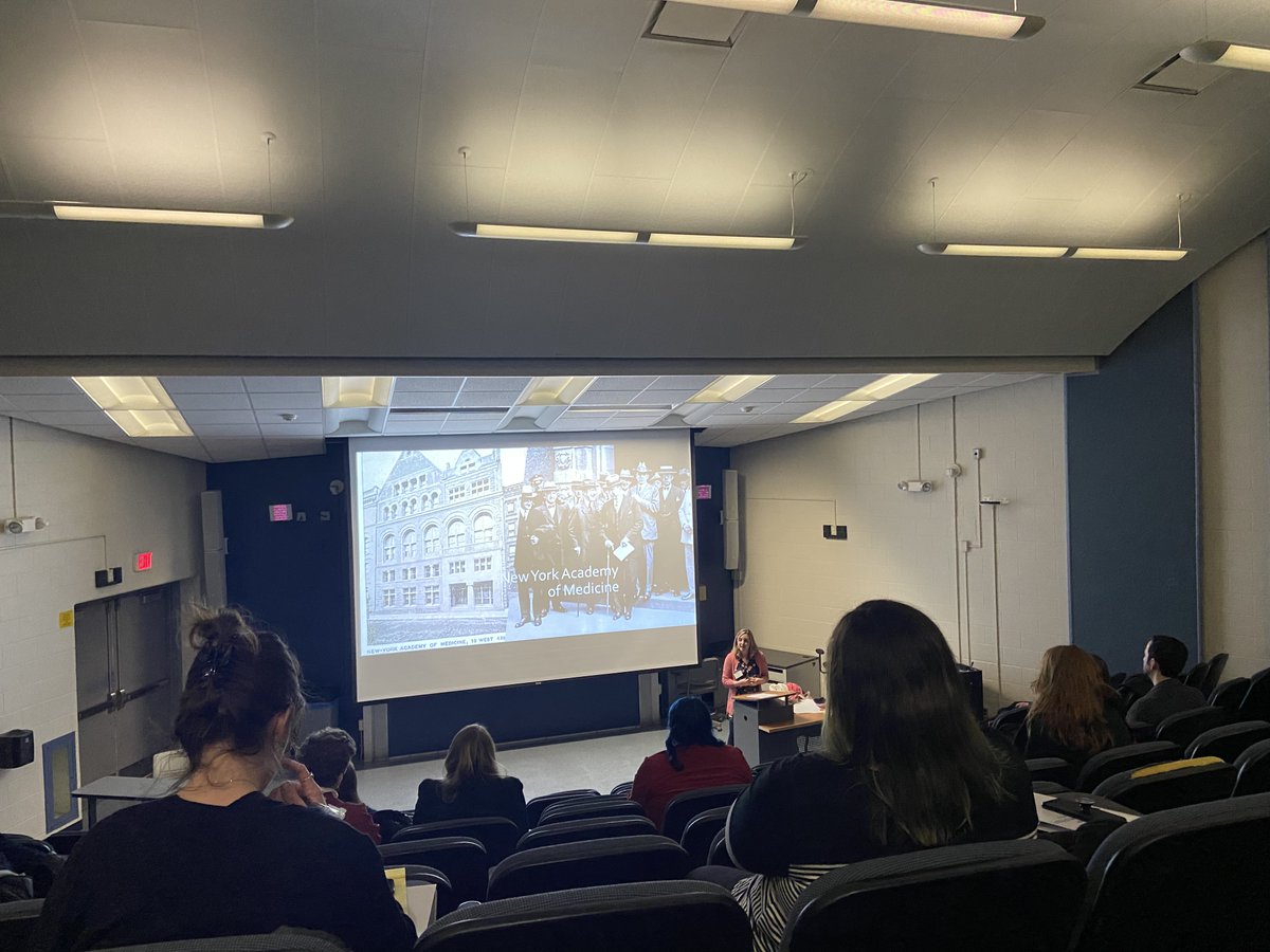 UB_History's tweet photo. The 31st Annual Milton Plesur Graduate Conference was this past weekend! Highlights included a keynote by @lmacthompson1 and a roundtable, "Doing the Work: Amplifying Marginalized Voices and Stories." Thank you to all presenters and organizers! #UBuffalo https://t.co/0EkrGzOZpI