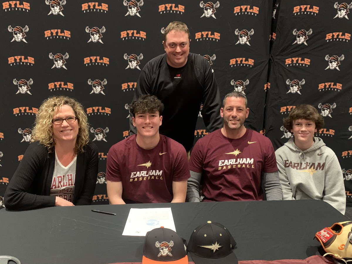 I’m beyond excited to have signed my National Letter of Intent to play baseball at Earlham College. I couldn’t have done this without the support of my coaches, teammates, and family. #GoQuakers <a href="/Ryle_Baseball/">Ryle Baseball</a> <a href="/EarlhamBaseball/">EarlhamBaseball</a> <a href="/CoachSak21/">Steve Sakosits</a>