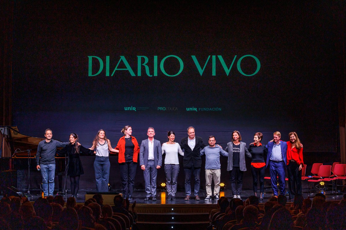 ¡Gracias Logroño! El sábado vivimos una noche que recordaremos siempre. Reímos a carcajadas y nos emocionamos profundamente. 

<a href="/AnaRomeroGalan/">Ana Romero</a> <a href="/angelesespinosa/">Angeles Espinosa 🇪🇺</a> <a href="/Stabernero/">Santiago Tabernero</a> <a href="/DianeCambon/">diane cambon</a> <a href="/masdexaxas/">Xavier Mas de Xaxàs</a> #PabloCardona #AlbertoCorbi #AnaYangüela