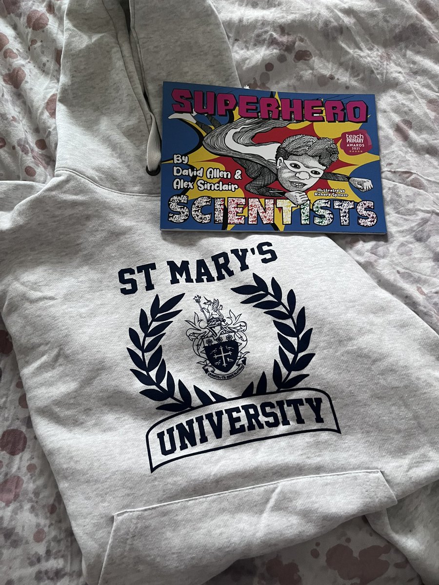 JustMeBecky21's tweet photo. Goodbye St Mary’s, it’s been an amazing adventure 📚👩🏻‍🎓 Roll on graduation 🎉 #stmarysuniversity #teacherlife #finalyear @YourStMarys https://t.co/0mMEwA8Hof