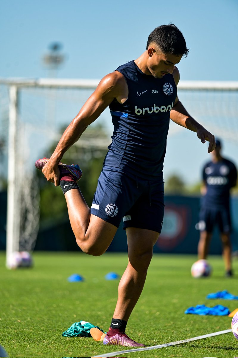 𝖦𝗈𝗇𝗓𝖺 𝖫𝗎𝗃𝖺́𝗇 🚜