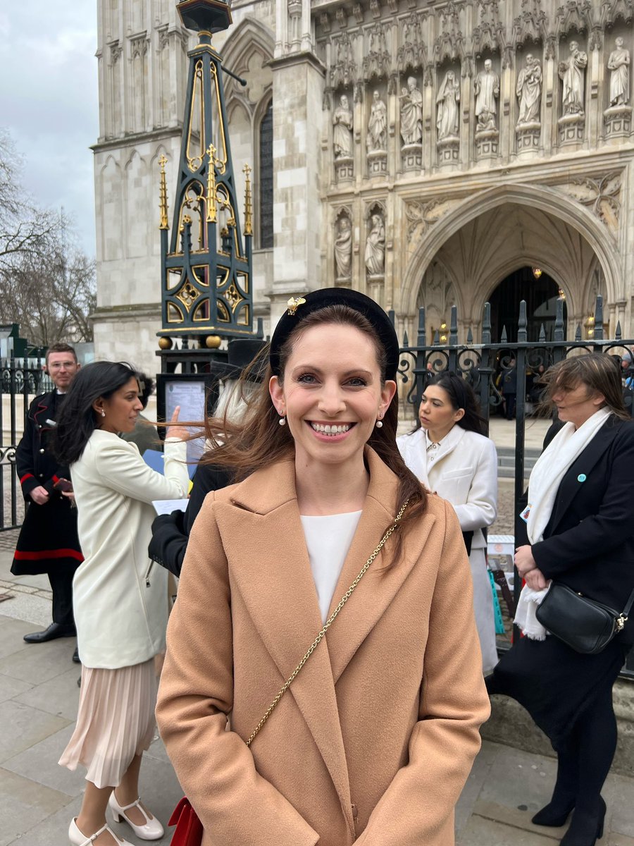 Aphra Brandreth tweet media