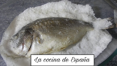 andreessroes's tweet image. Hola amig@s. 
Aquí os dejo el LINK: lacocinadeespaña.com/2019/03/dorada…
 De la #receta de Tortilla  Dorada a La Sal. #lacocinadeespaña  #dorada #doradaalasal #pescado