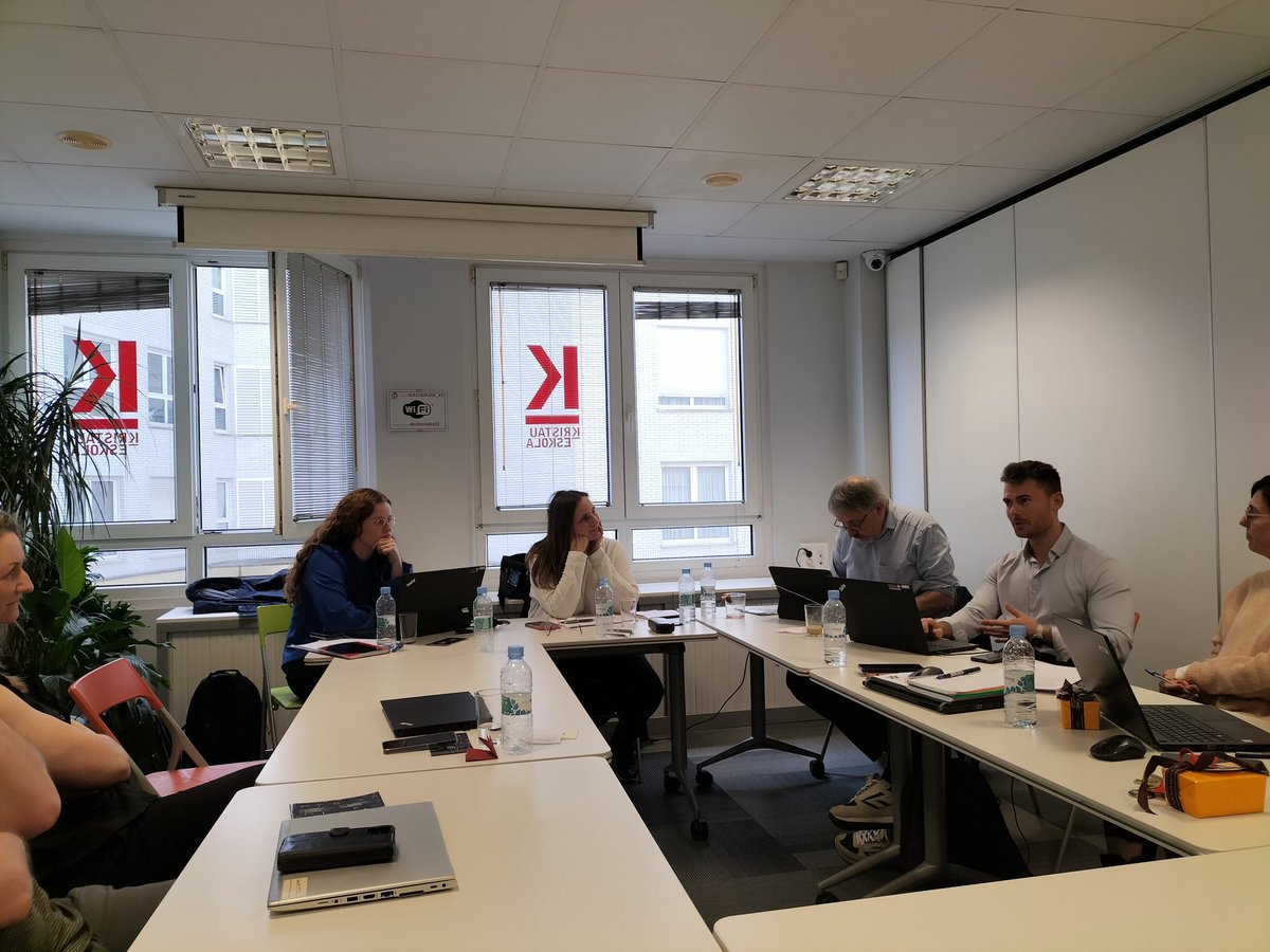 Efi Saltidou (@efi_saltidou) on Twitter photo In the project meeting of the <a href="/EUErasmusPlus/">Erasmus+</a> project #DigiLingo in San Sebastian 🇪🇸 hosted by <a href="/KristauEskola/">Kristau Eskola</a> and coordinated by <a href="/Region_Midt/">Region Midtjylland</a>
💬Working on guidelines & organisational model for enhancing digital language teaching and exchange! In the project meeting of the <a href="/EUErasmusPlus/">Erasmus+</a> project #DigiLingo in San Sebastian 🇪🇸 hosted by <a href="/KristauEskola/">Kristau Eskola</a> and coordinated by <a href="/Region_Midt/">Region Midtjylland</a>
💬Working on guidelines & organisational model for enhancing digital language teaching and exchange!