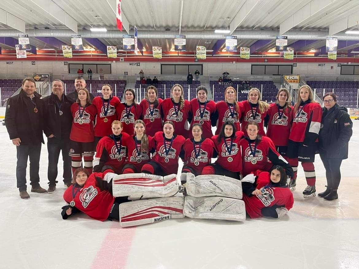 ODHigh's tweet photo. We spy some Patriots! Congratulations to Andie, Madison and Caitlin who won GOLD this weekend with their team at Provincials! #GoGalsGo @NLESDCA @HkyNL @CouncilOd @ODAthleticsNL @ODHockey https://t.co/ESJ9LyIfIJ