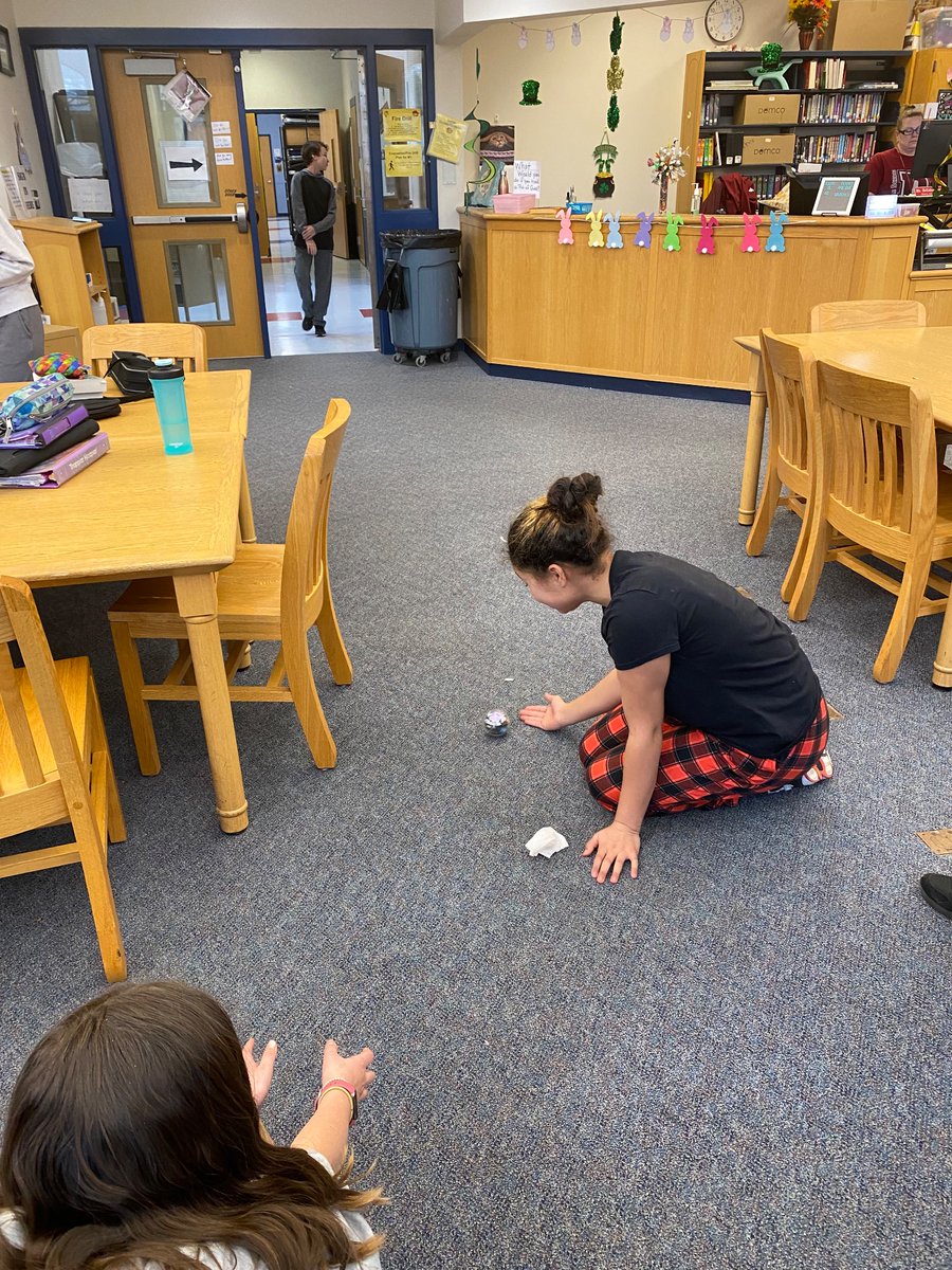 DedhamMSLibrary's tweet image. Day one of Makerspace March was a success! 40 students participated in coding and sticker mosaic creation. See you tomorrow!