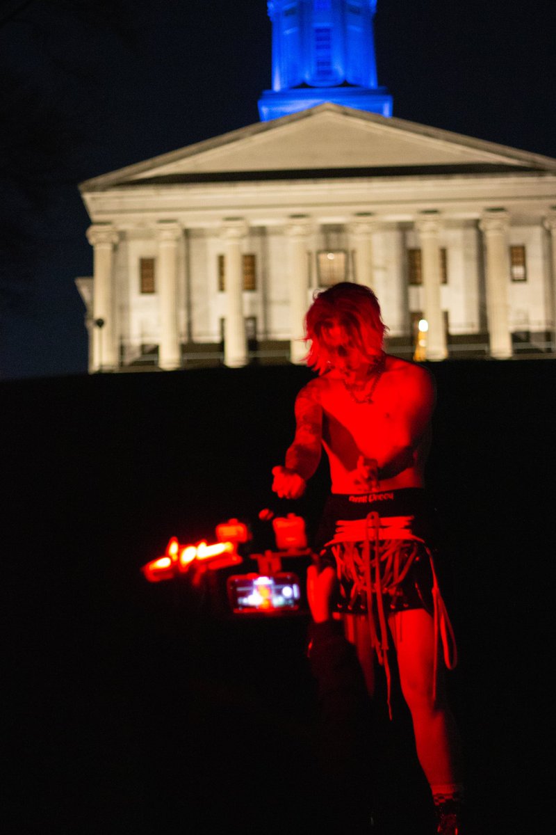 freakdaddygod's tweet photo. Go check out my IG for more BTS shots from my new music video ‘Abomination’ shot at the Tennessee Capitol in protest of anti-trans legislation in my home state. 👇🏻🔥🏳️‍⚧️ https://t.co/u5VJOt2WcM