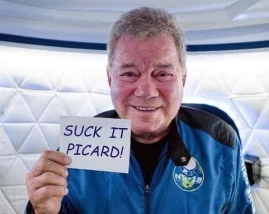TwiggyMcStmpwzl's tweet photo. ✨💯✨ #Kirk #Picard #KirkRules #StarTrek @WilliamShatner The Best Star-Fleet Captain in both Star Trek and in the Real World! 💥💯💥 😂#TwiggyMcStumpWizzle https://t.co/OfhMEWCen3
