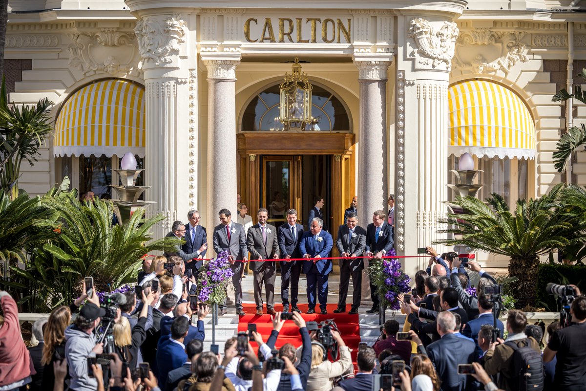CarltonCannes tweet media