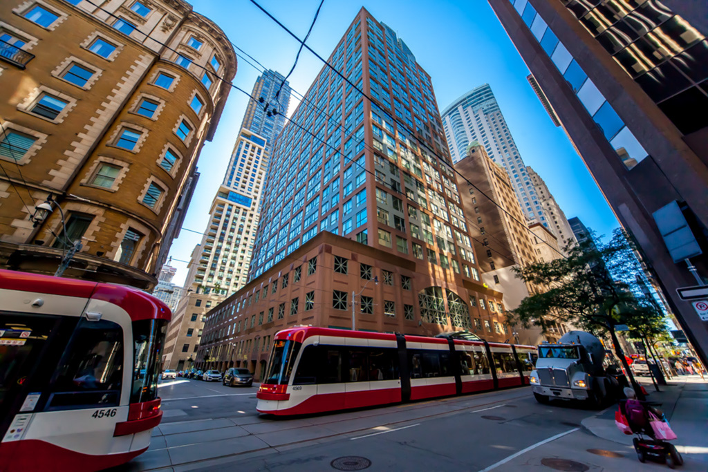 GtaVirtualTours's tweet photo. Featured Listing: 2213 - 7 King St, E. Toronto
Video Tour: https://t.co/ln5eQGqJzO
Order a Tour: https://t.co/K9SNvIZpXd https://t.co/nPAolwvxBI