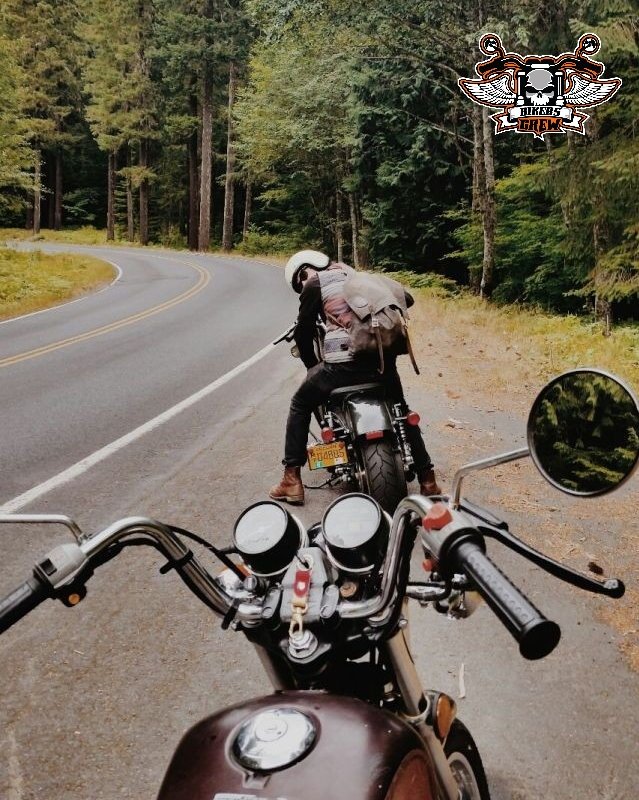 BikersCrw's tweet photo. "No conduzcas más rápido de lo que tu ángel de la guarda puede volar." https://t.co/3lm6WdsO7o