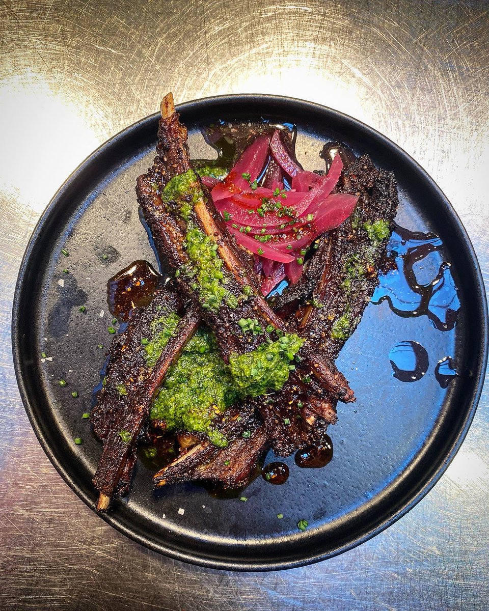 Thanks to everyone for the amazing response to the pop up yesterday. Bookings are now open for the following dates.

26th March
6-9th April
13-16th April
20-23rd April.

Sundays will be roasts, other days will be tacos and BBQ plates.

book.easytablebooking.com/book/?id=d9738…