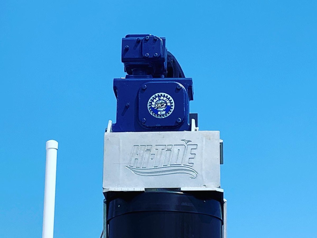 It’s been getting warmer outside, who’s been able to get out on the water? 🙋‍♂️🛥️

#hitide // #boating // #florida // #boatlife