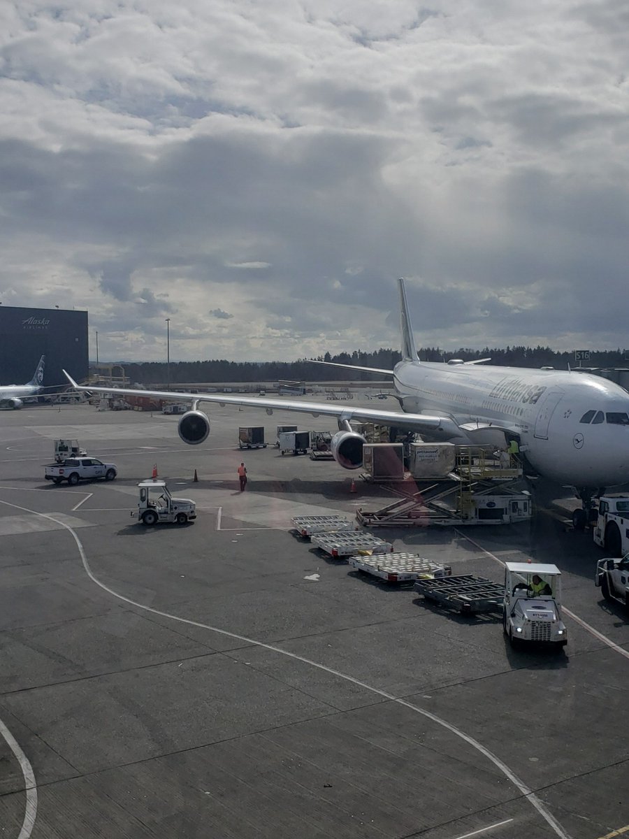 DigilentInc's tweet image. The Digilent team just landed in Germany! We'll see you tomorrow at Embedded World 🎉 Come visit us at booth #4-309! #embeddedworld2023