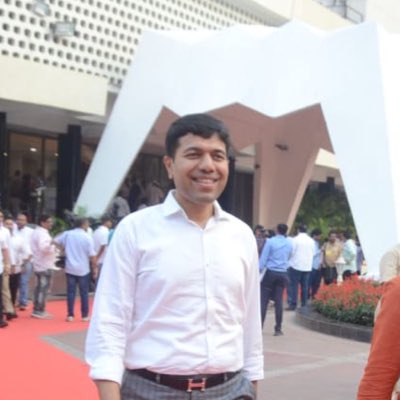 HardikRaut's tweet photo. #NewProfilePic https://t.co/KjUOR8fW5m