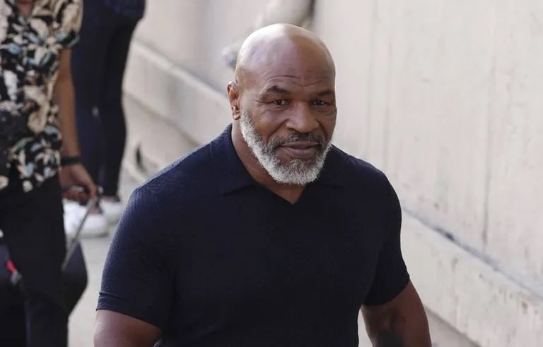 “Je préfère être le premier et rien dans les poches que riche et avoir la deuxième place.” - Mike Tyson  🥊

C’est ce que Baki disait il y a quelques jours 🦾