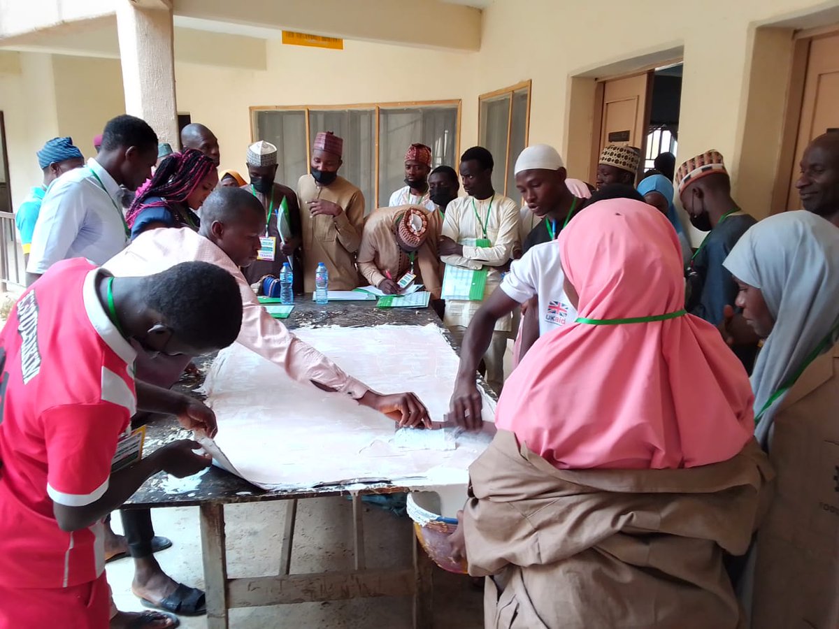 NarictZaria's tweet photo. Football technology transfer training  for youths within NARICT  neighboring communities https://t.co/84GNDcgMIA