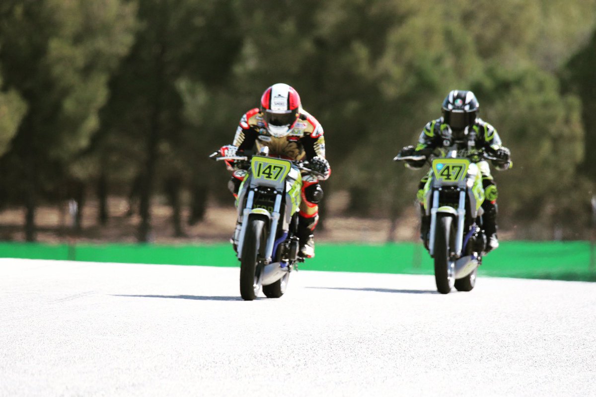 Once a racer, always a racer. <a href="/michaelrutter_/">Michael Rutter</a> and <a href="/coopes47/">Richard Cooper</a> on a pair of Honda CB500’s rolling the years back. Thanks to <a href="/TrackDudes/">Track Dudes</a> for putting up with our commander in chief for the past 3 days. <a href="/thebathams/">The Bathams</a>