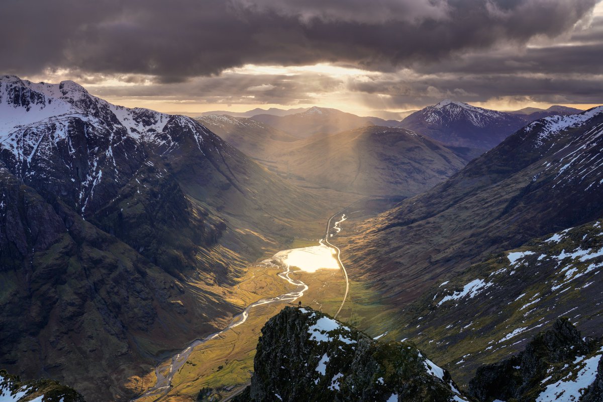 CHPhotography15's tweet image. Sending you all a Mountain selfie from Scotland.
some may need a click to find me.

@VisitScotland @DiscoverGlencoe @walkhighlands @TGOMagazine @OPOTY #Scotland #Intervalometer