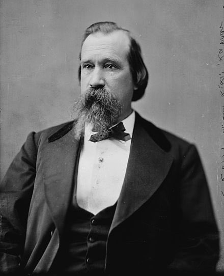 RobMerica's tweet photo. Lucius Quintus Cincinnatus Lamar II.

If you can come up with a more southern name I’ll eat my seersucker pants. https://t.co/rVCGx4xgNH