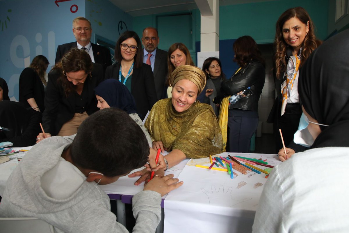 AminaJMohammed's tweet photo. In Lebanon, I visited a Drop-In Center in Bourj Hammoud. This UNICEF-supported programme provides services to children and their caregivers.

Every child has the right to be nurtured, cared for and protected. https://t.co/Jk8FIRUzBV