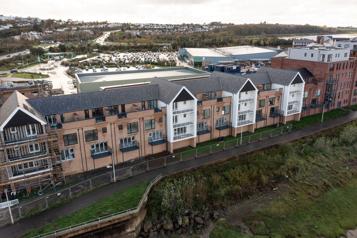 AnchorwoodLtd's tweet image. We are a housing developer with a difference. The profits we make from the sale of our market homes go directly to our parent company, North Devon Homes, to provide affordable housing for local people. #ethicaldeveloper #northdevon #tawwharf #barnstaple #anchorwoodltd