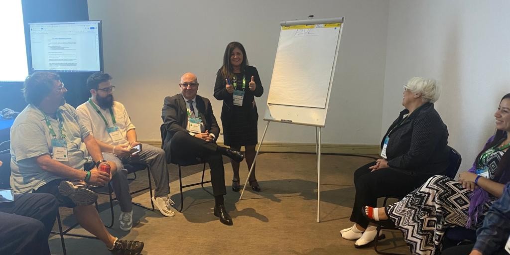 The Latin American and Caribbean community is participating in a brainstorming exercise to provide feedback on improving engagement and outreach efforts in the LAC region - #ICANN76 LAC Space