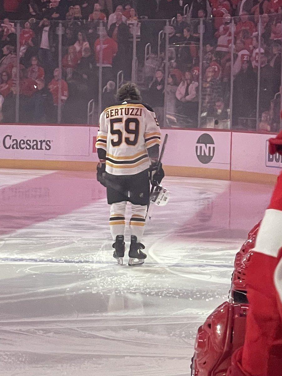 TheeDVP's tweet photo. Sunday Funday #LGRW https://t.co/i2lm8spI7o