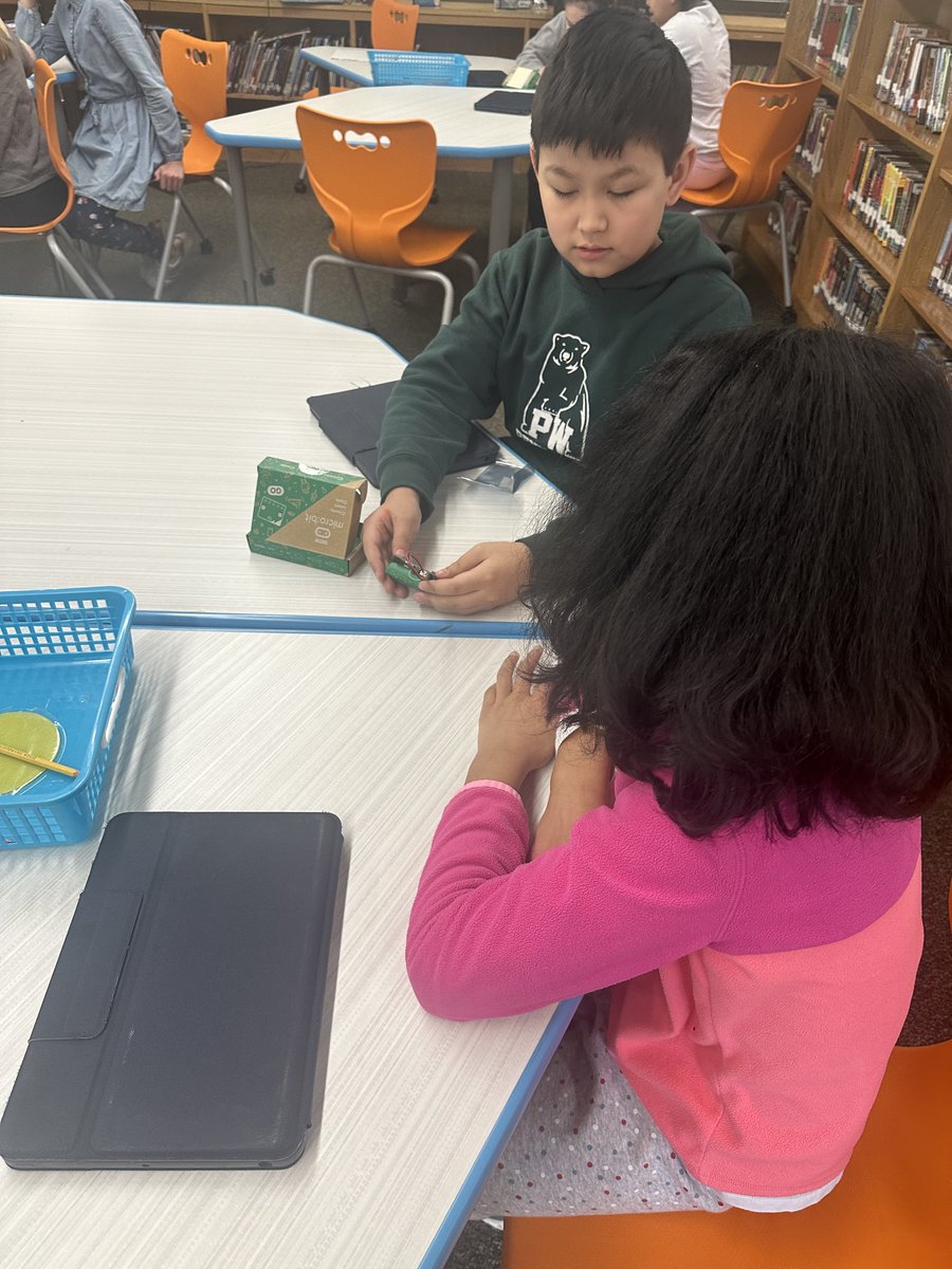It was a great morning introducing <a href="/microbit_edu/">Micro:bit Educational Foundation</a> to 5th graders at <a href="/PennWood1470/">Penn Wood Elementary School</a>! Excited to jump back in tomorrow!