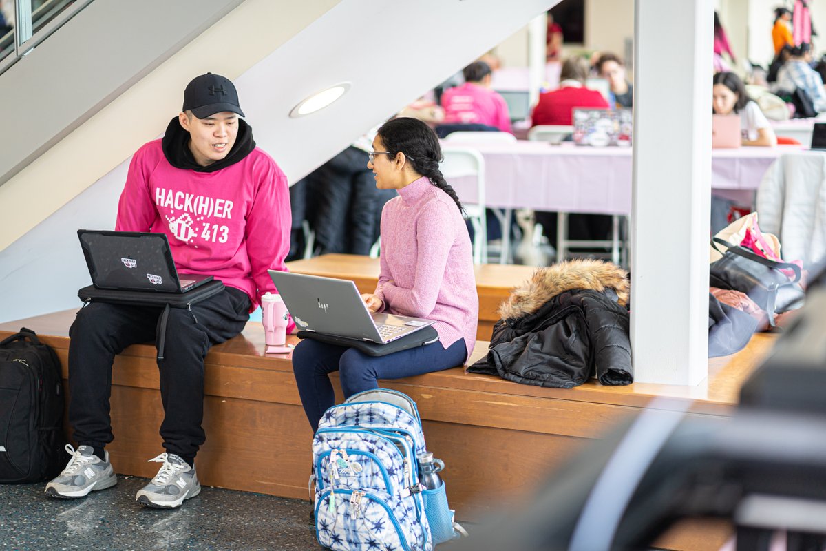 UMassAmherst's tweet image. If you missed the 5th annual Hack(H)er413 event, Don't worry! There's a recap at @manningcics that will jazz you up for next year. Over 300 students participated. "Computing is fun, computing is important, and computing is for all!" #hackher #hackathon cics.umass.edu/news/hackher41…