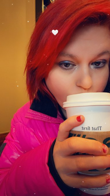 Don&rsquo;t mess with this bitch!!! Go follow me and my links!!! https://t.co/uuEMbXEGgj