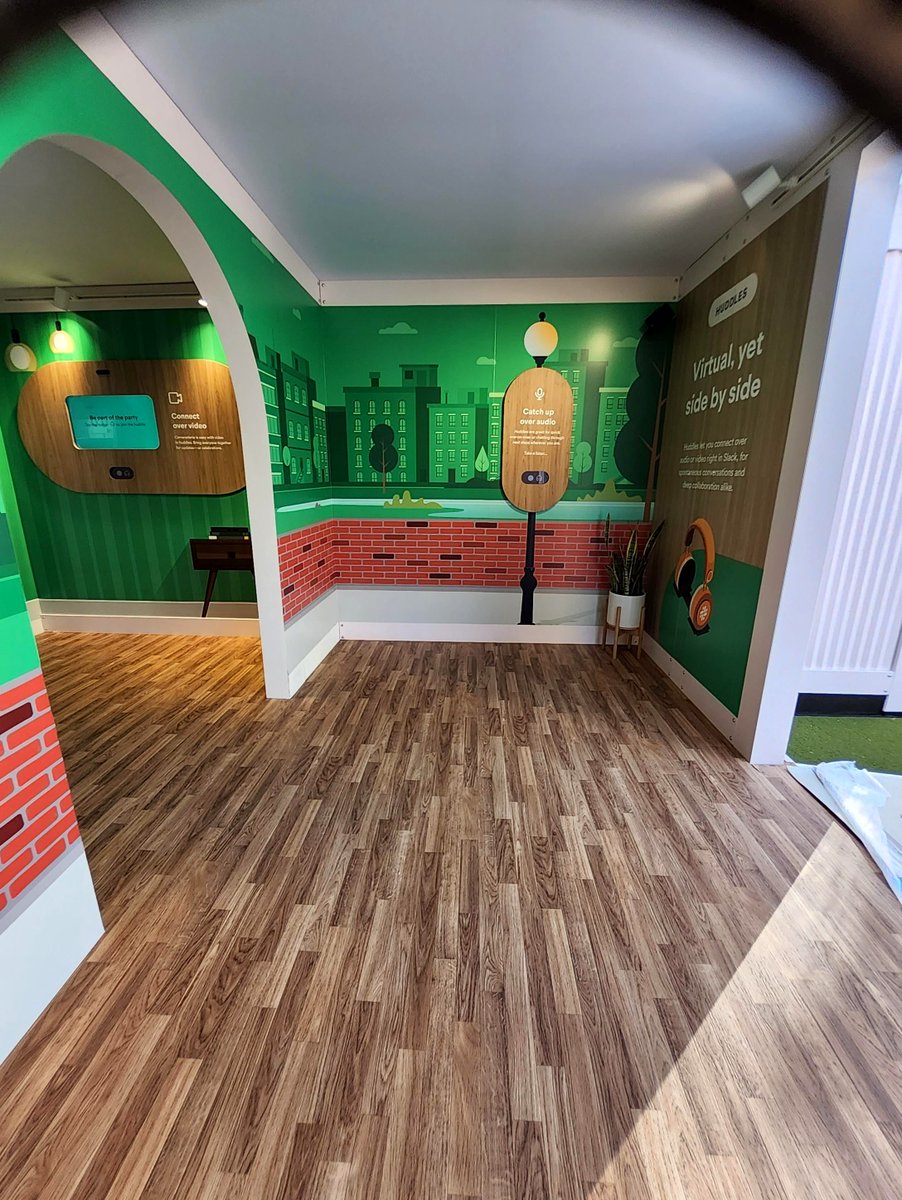 YourInstallTeam's tweet image. Is anyone attending #SXSW this week? If so, be sure to stop by and see some of the #WallVinyl and #WindowVinyl we installed! 
.
.
.
.
#AdvantageInnovations #YourInstallTeam #graphics #installation #signage #LargeFormatGraphics #LargeFormat #install #RevealingYourBrand #branding