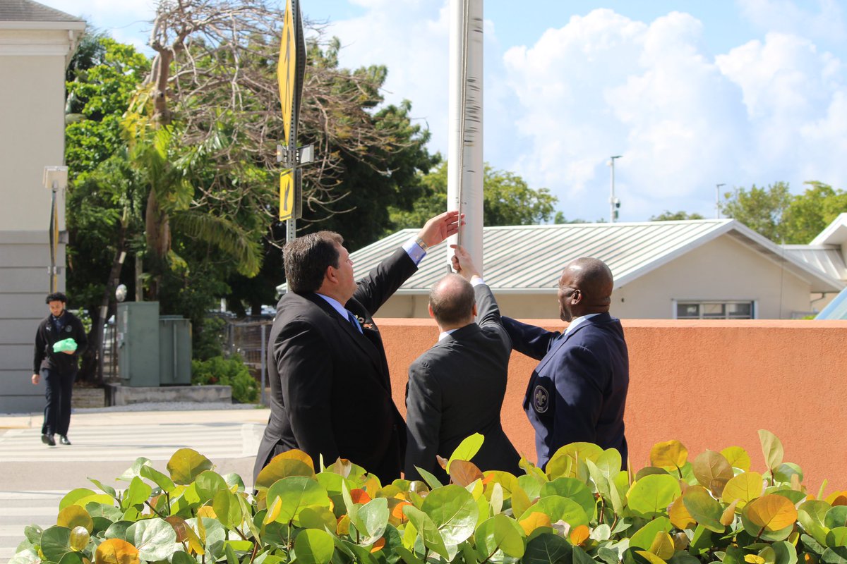 Martyn Roper tweet media