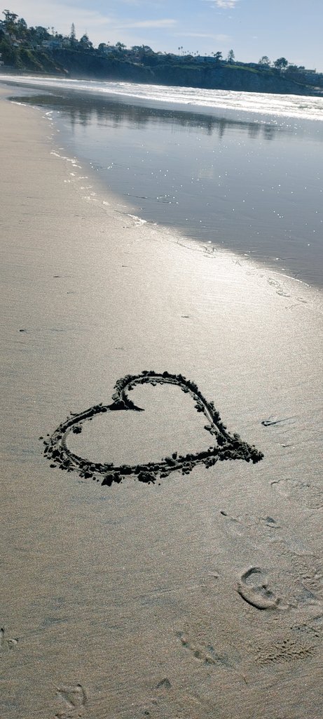 ChioSan87's tweet image. Hoy salgo para el mar 🌊🧜🏼‍♀️ aprovechar que hay sol ☀️🎶