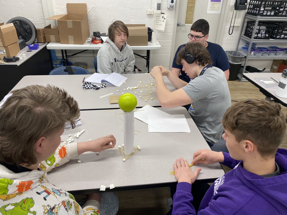 A classic: Spaghetti towers. Engineering skills are a foundational component of our program. (And it’s fun to break things)
<a href="/GIPublicSchools/">GIPS</a> <a href="/GISH_AoET/">Academy of Engineering & Technology</a>