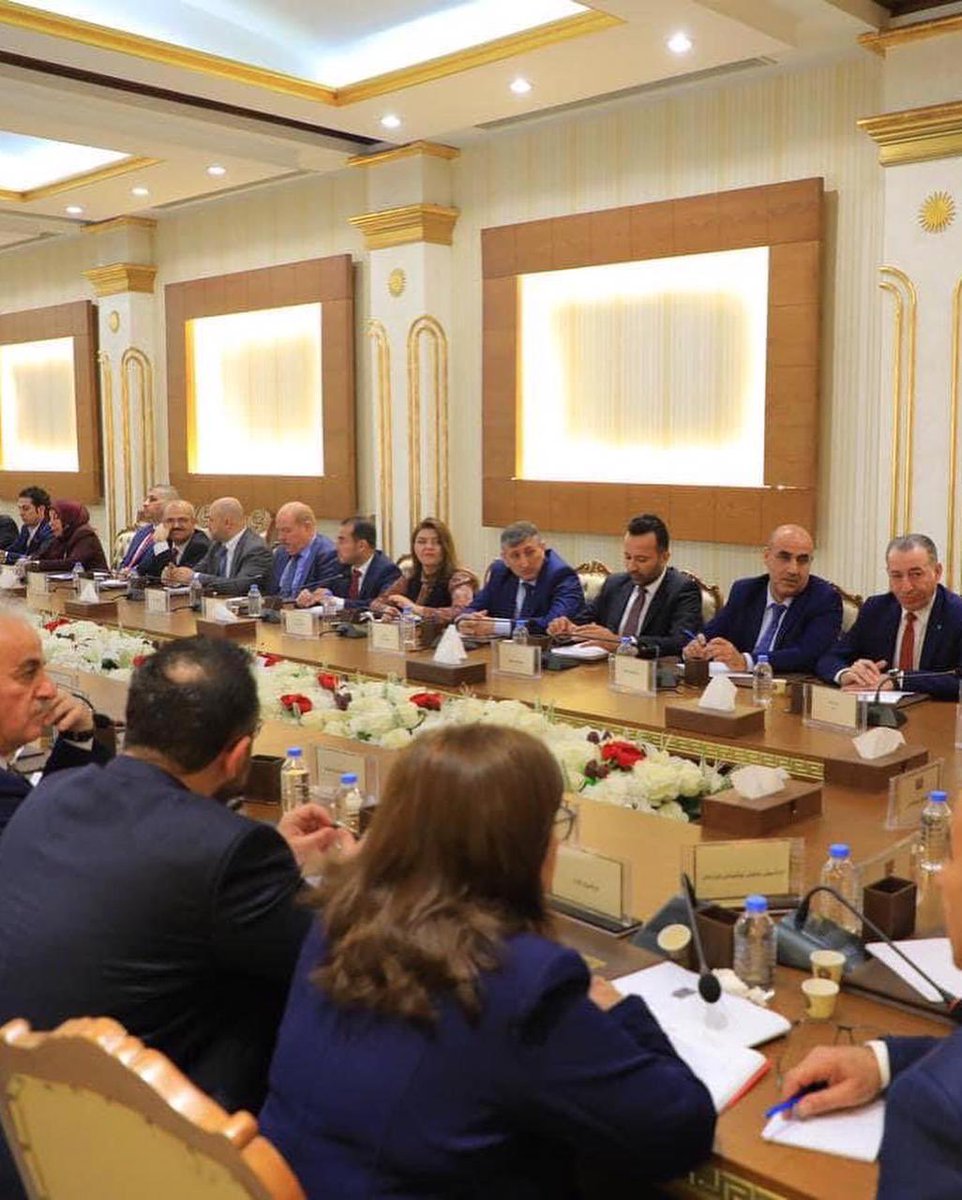 عصام عادل ترزى سەروکی پارتى نیشتمانی توركمانى
ئەمڕۆ ڕێکەوتی ٢٠٢٣/٣/١٣ پەشداریمانکرد لە کۆبوونەوەی ڕاوێژکاری لەسەر پرسی کۆتا و ھەڵبژاردن لەژێر چاودێری سەرۆکایەتی پەرلەمانی کوردستان و نوێنەری نەتەوە یەکگرتووەکان و نوێنەرانی پێکھاتەکانی  تورکمانی و کلدانی سریانی ئاشوری.