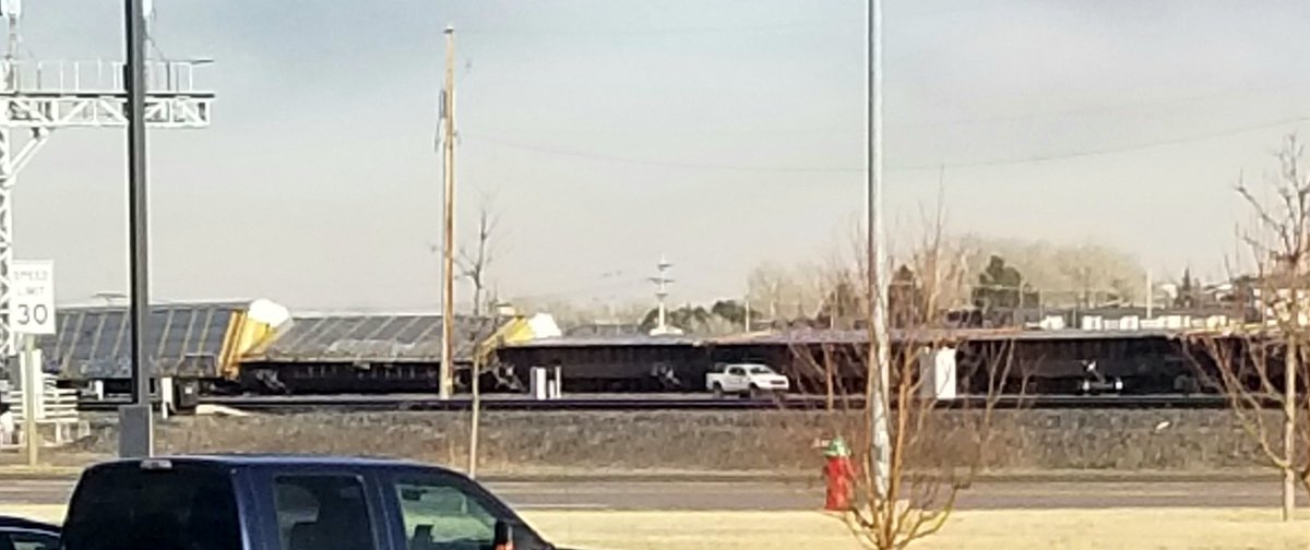 ElephantAdam's tweet image. Woops!! Cheyenne, WY train tips