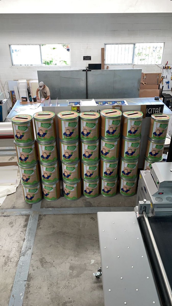 cootrama's tweet photo. ! Estamos listos! Si eres nuestro aliado solicita tu caneca para reciclar el archivo de tu oficina. Línea 316 6605931 https://t.co/pKqA5mJxKt