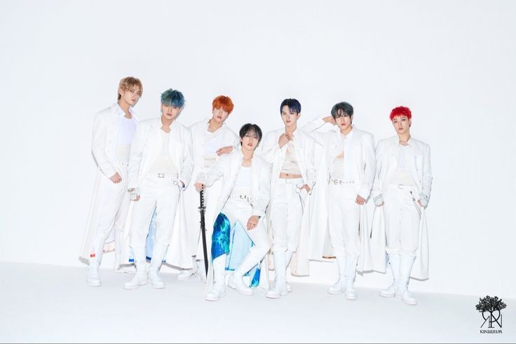 WiniA's tweet photo. album song pt IV film mv mujin what i'm waiting for Dytopia🥰🥰🥰🥰fighting king dom https://t.co/hcnYdy74Bu