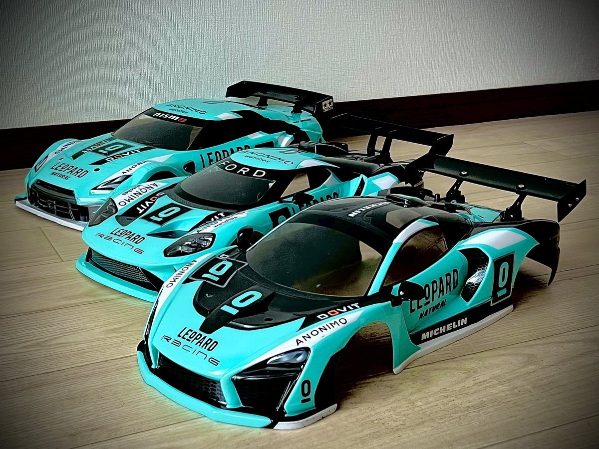yaneuraossan's tweet image. #タミヤRCコンデレ3
#leopardRacing
昔はレイトンハウスカラーが好きだった事もあって、今moto GPのmoto3クラスに参戦しているレオパードレーシングのカラーリングを気に入り、自分のボディー に取り入れ始めたらこんなに増えてました。