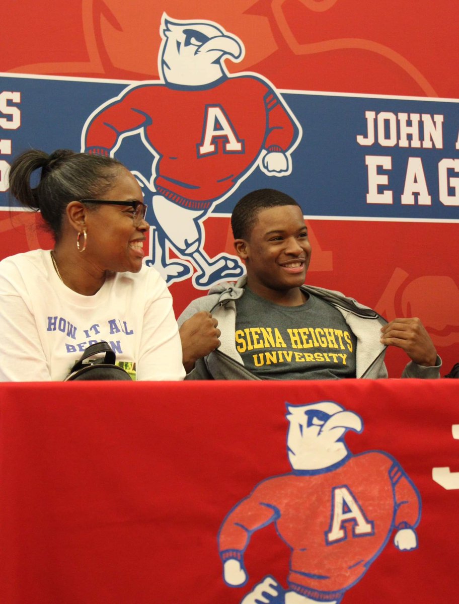 after a long conversation with my mom i will be committing to siena heights thank you <a href="/Coach0z/">Coach Oz</a> can’t wait to play for you