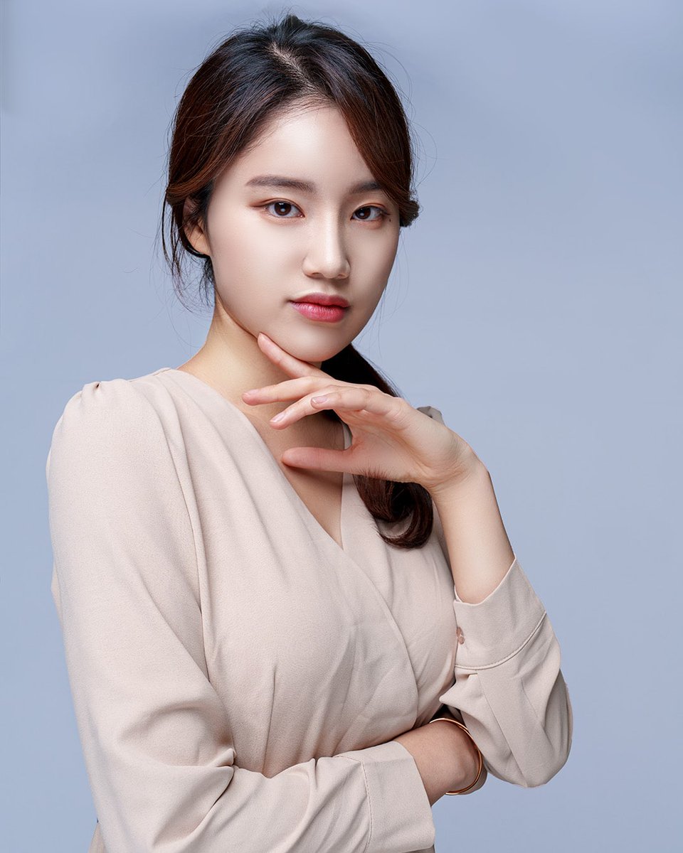 readcaster's tweet photo. #호리존 #프로필 

현생이 바빠 최근 촬을 너무 못간듯
이대로 모아서  연말에 길게 나가야지 https://t.co/oTUY7xNBWd