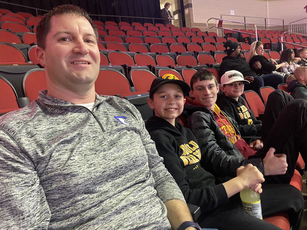 kcurriemckinney's tweet photo. Section 124 row R cheering on the Iowa Wolves!!#IAWOLVES https://t.co/j5VsfJk7aQ