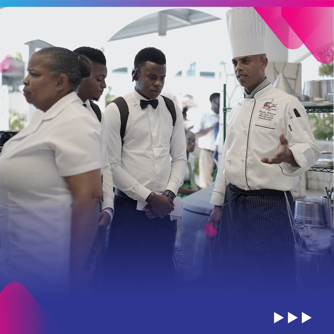 Mobay Centre tweet media